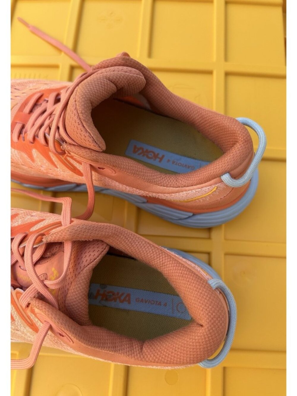 Women’s HOKA Gaviota 4 Shoes Size 7.5 Color Shell Coral/Peach Parfait. - Picture 4 of 8